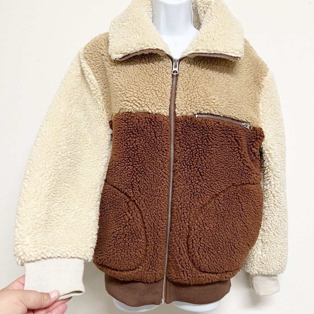 Aritzia Wildred Free Womens Multicolor Brown Tan Teddy Bear Zip Up Bomber Jacket - Picture 7 of 11
